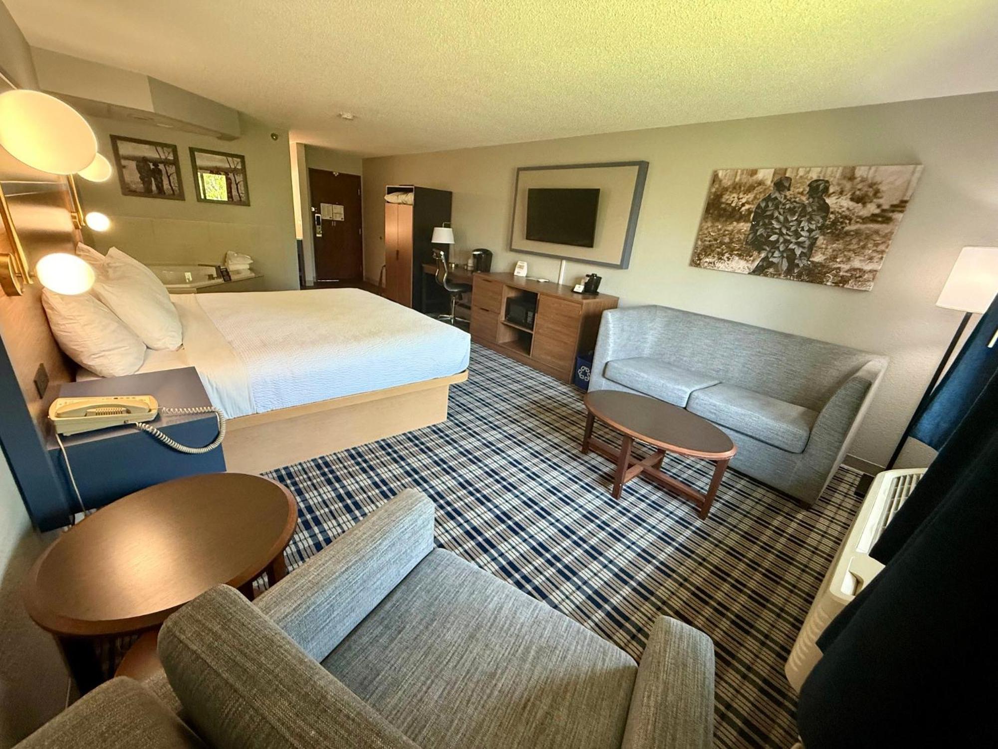 Americinn By Wyndham Near Superior Hotel Tofte