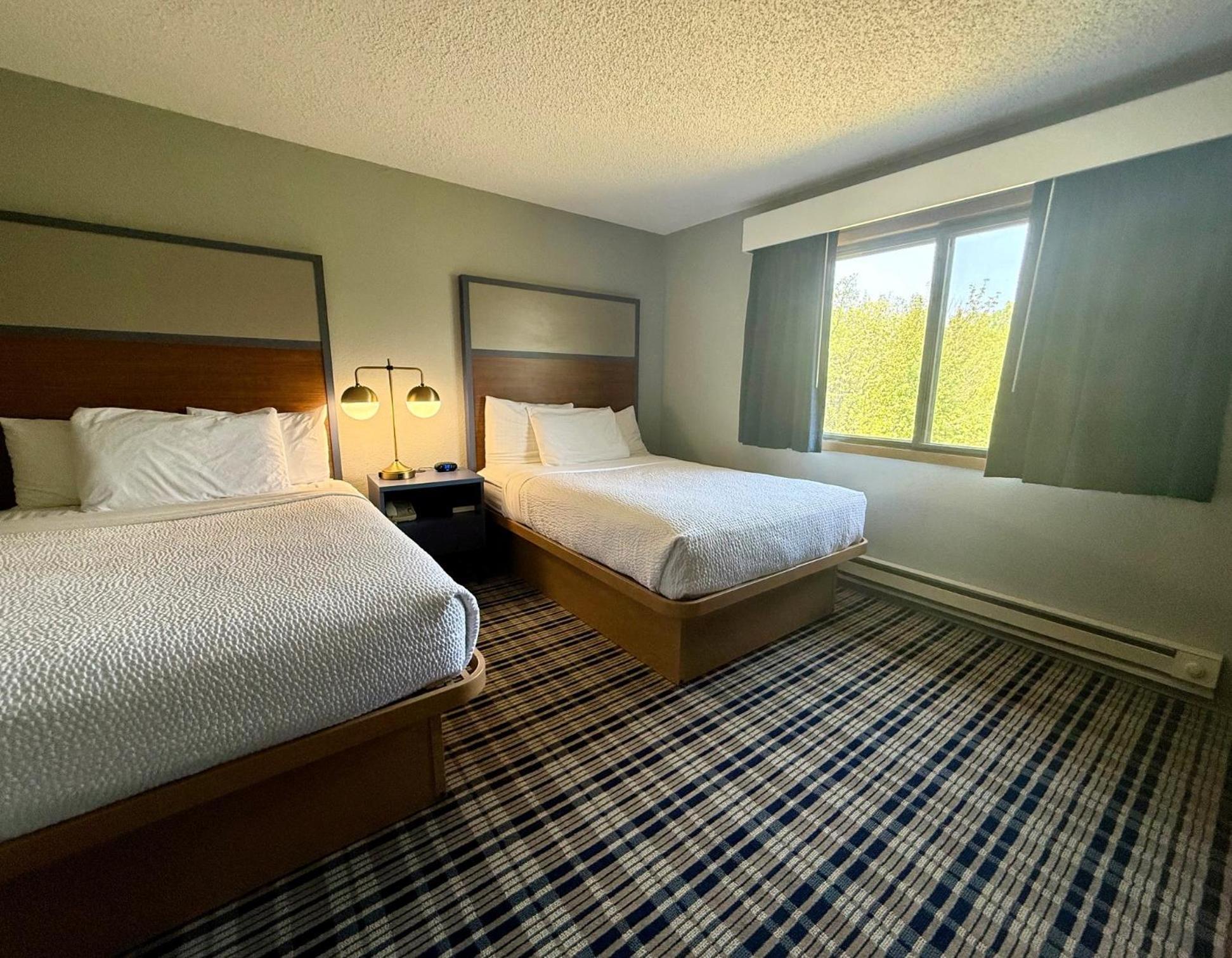 Hotel Americinn By Wyndham Near Superior Tofte