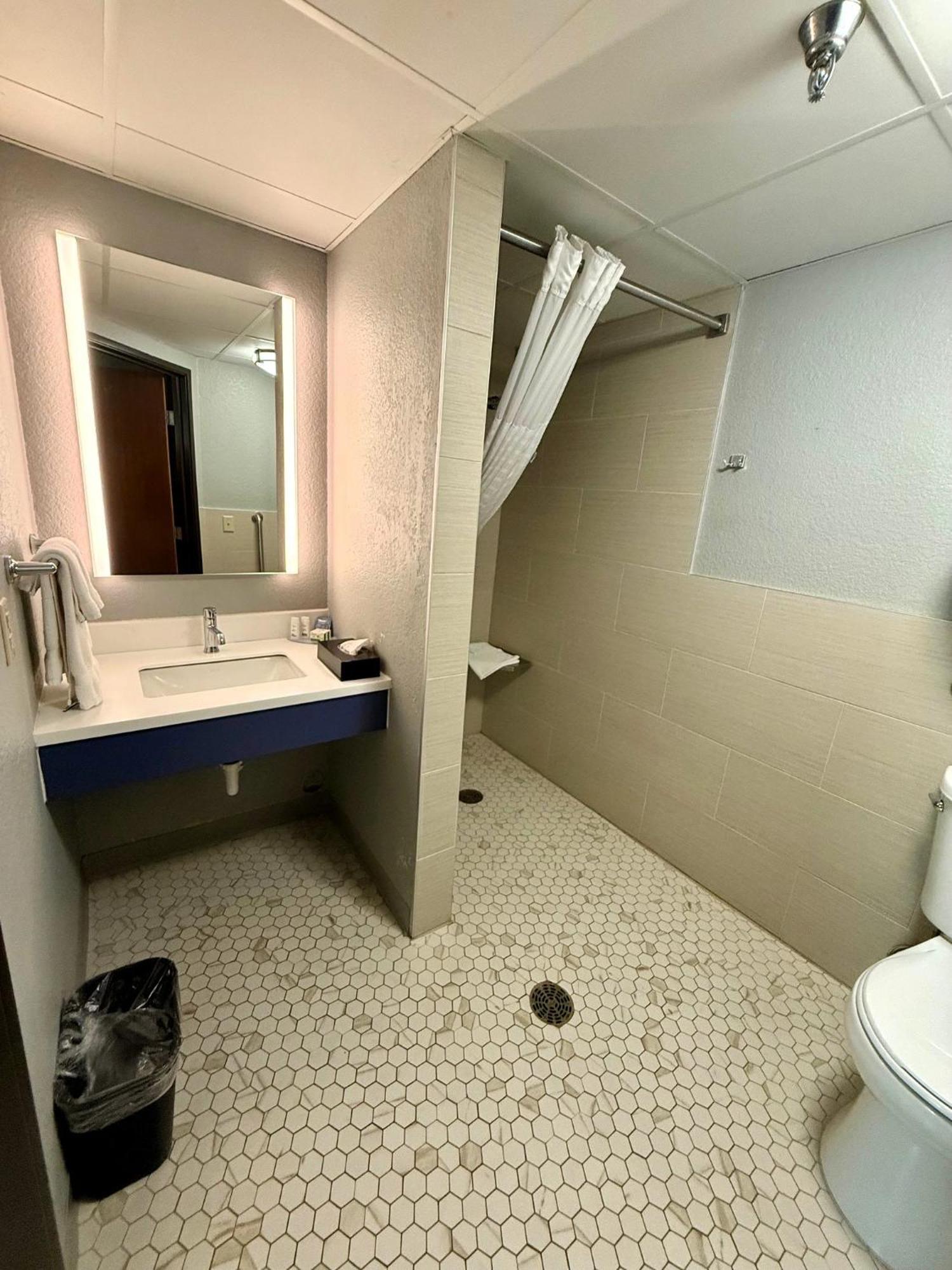 Americinn By Wyndham Near Superior Tofte